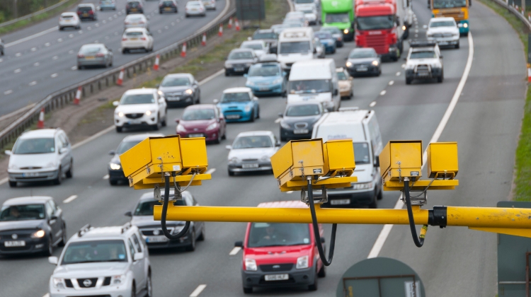 Raposo Tavares e Estrada da Roselândia ganharão 21 novos radares